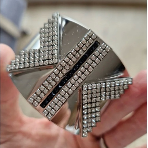 Atelier Swarovski Karl Lagarfeld KK Silver Cuff. Karl Lagarfeld Hip Chic Cuff. - Picture 15 of 16